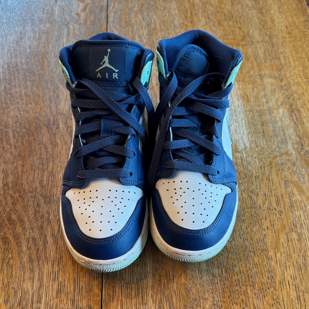 Jordan Kids Mid-Top Sneakers in Navy, White and Teal